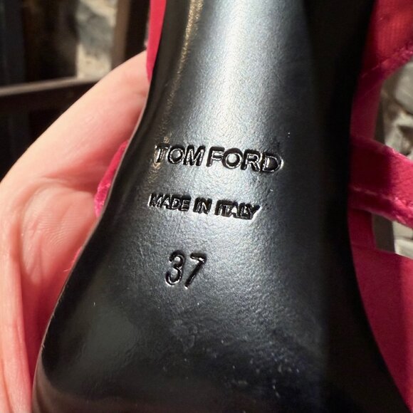 Tom Ford Fuchsia Satin Velvet Bow Pumps - Picture 8 of 12